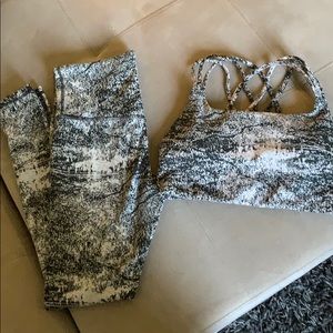 Athleta leggings and sports bra outfit